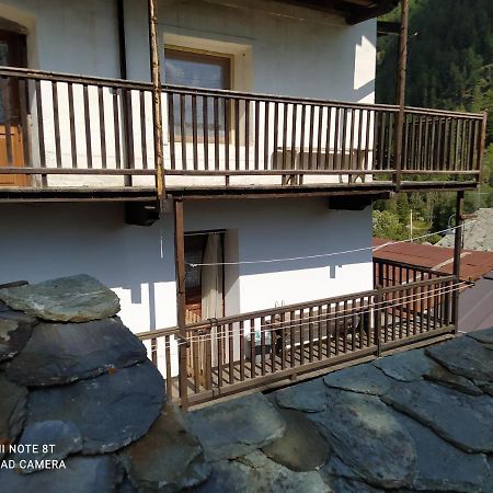 Nido Apartment Champoluc Bagian luar foto