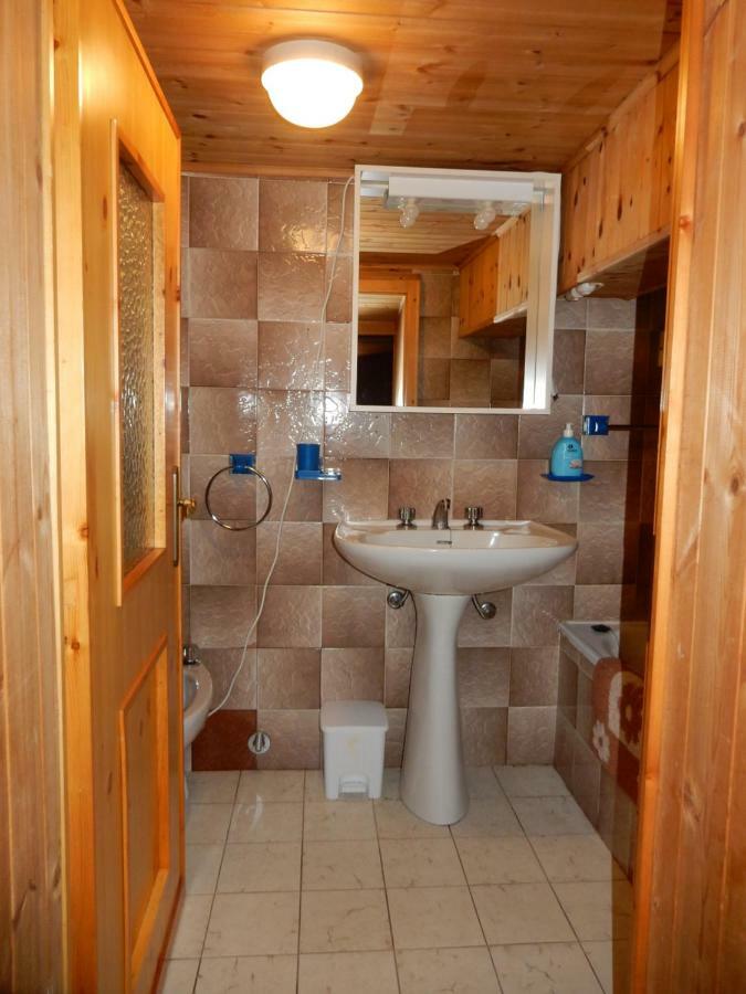 Nido Apartment Champoluc Bagian luar foto